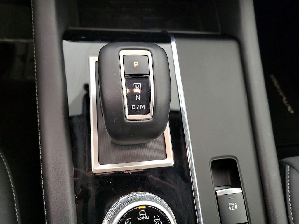 used 2024 Mitsubishi Outlander car, priced at $27,998