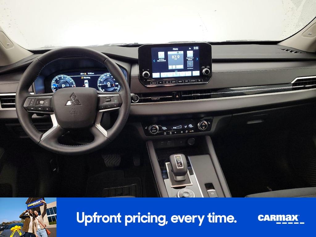 used 2024 Mitsubishi Outlander car, priced at $27,998