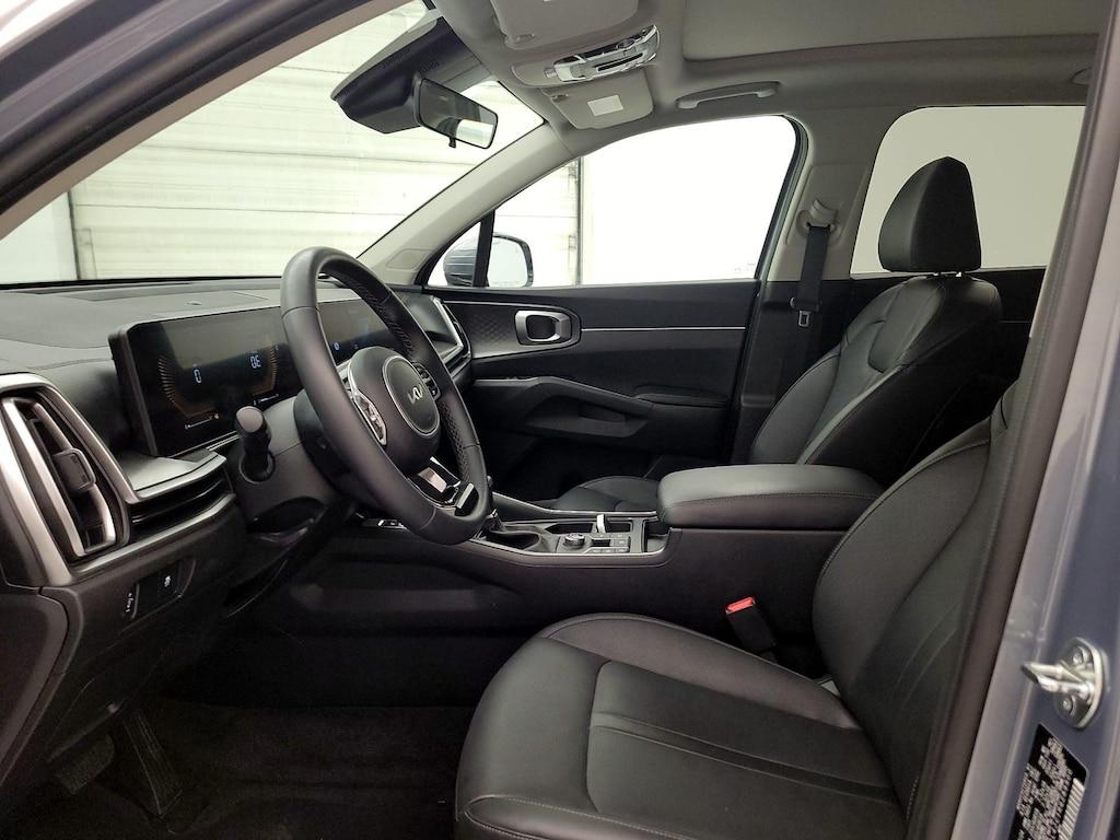 used 2024 Kia Sorento car, priced at $30,998