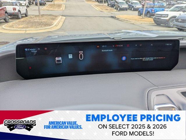 new 2025 Ford Expedition car, priced at $83,313