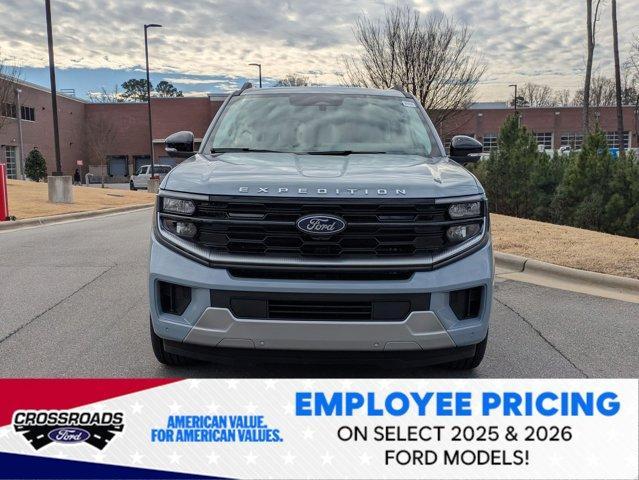 new 2025 Ford Expedition car, priced at $83,313