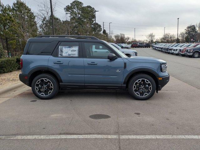 new 2025 Ford Bronco Sport car, priced at $37,157