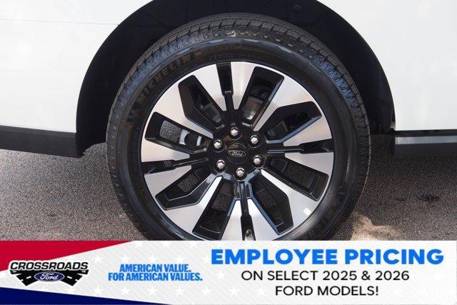 new 2026 Ford Expedition car, priced at $79,399