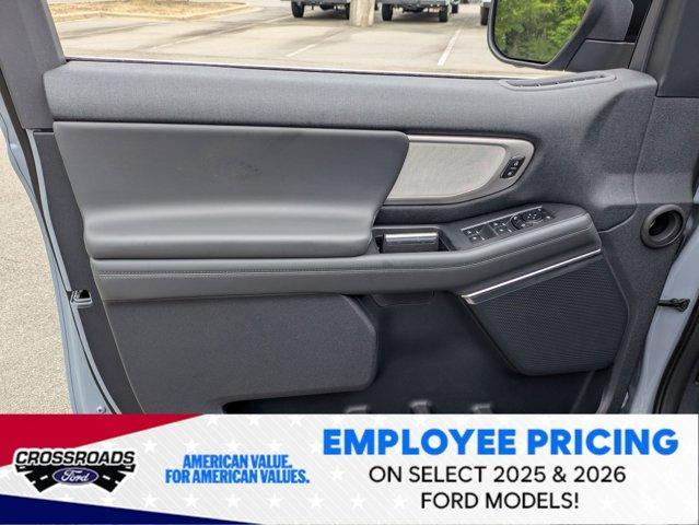 new 2026 Ford Expedition car, priced at $69,093