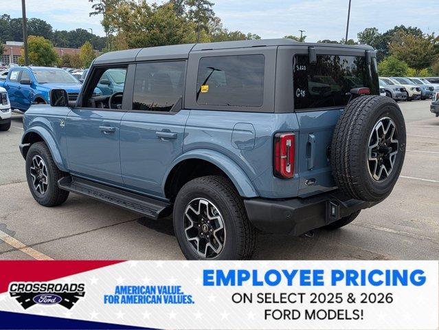 new 2025 Ford Bronco car, priced at $53,668