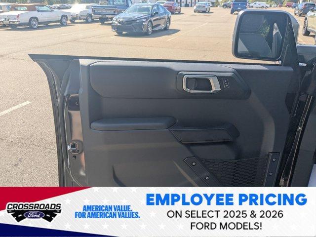 new 2025 Ford Bronco car, priced at $53,578
