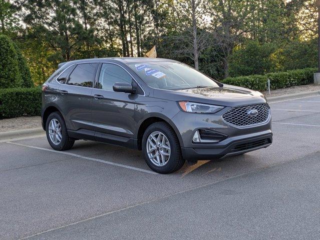 used 2024 Ford Edge car, priced at $27,001