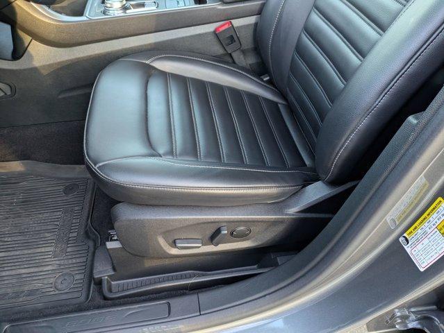 used 2024 Ford Edge car, priced at $27,001