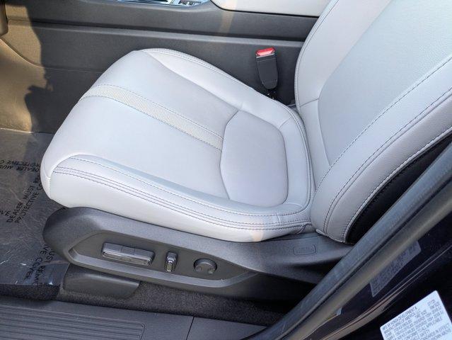 used 2025 Honda Pilot car, priced at $45,417