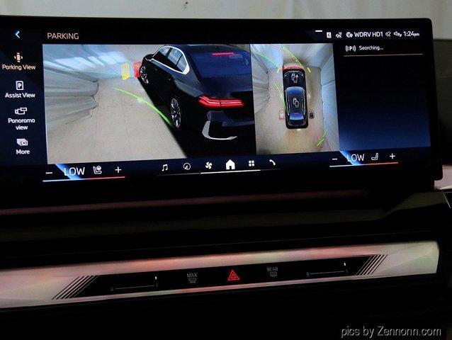 2026 Black Sapphire Metallic BMW 540