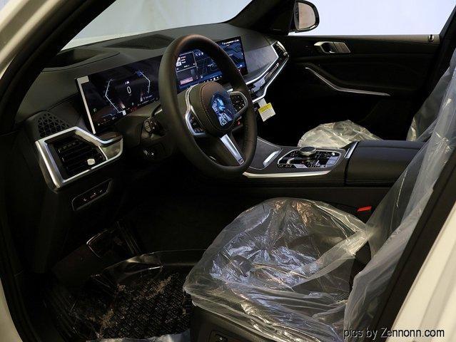 new 2026 BMW X7 car, priced at $97,400