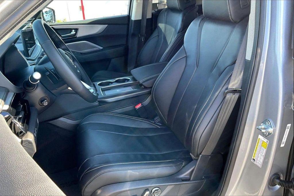 new 2026 Acura MDX car, priced at $58,550