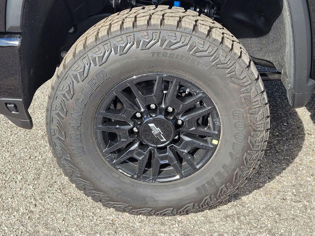 new 2026 Chevrolet Silverado 2500 car, priced at $90,984