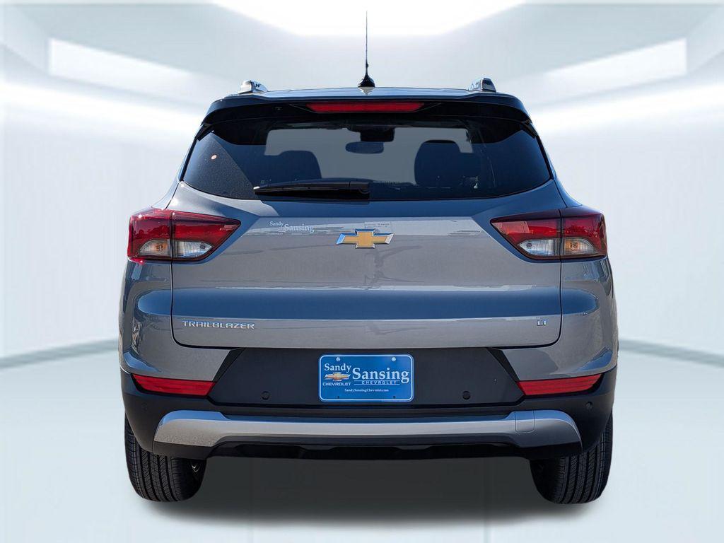 new 2026 Chevrolet TrailBlazer car, priced at $27,245