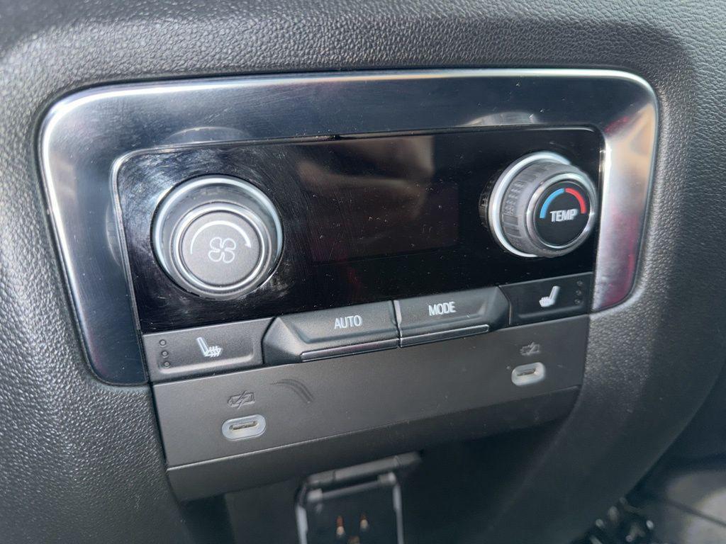 used 2024 Chevrolet Tahoe car, priced at $68,885