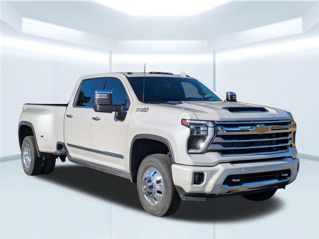 used 2025 Chevrolet Silverado 3500 car, priced at $74,775