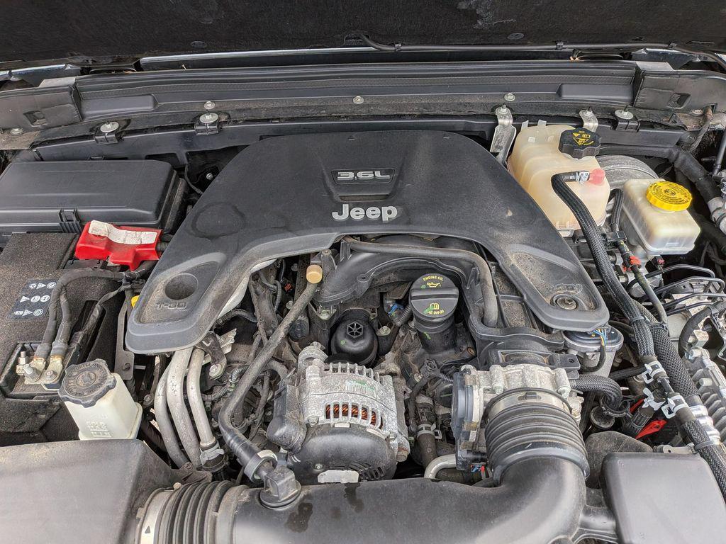 used 2019 Jeep Wrangler Unlimited car, priced at $25,310