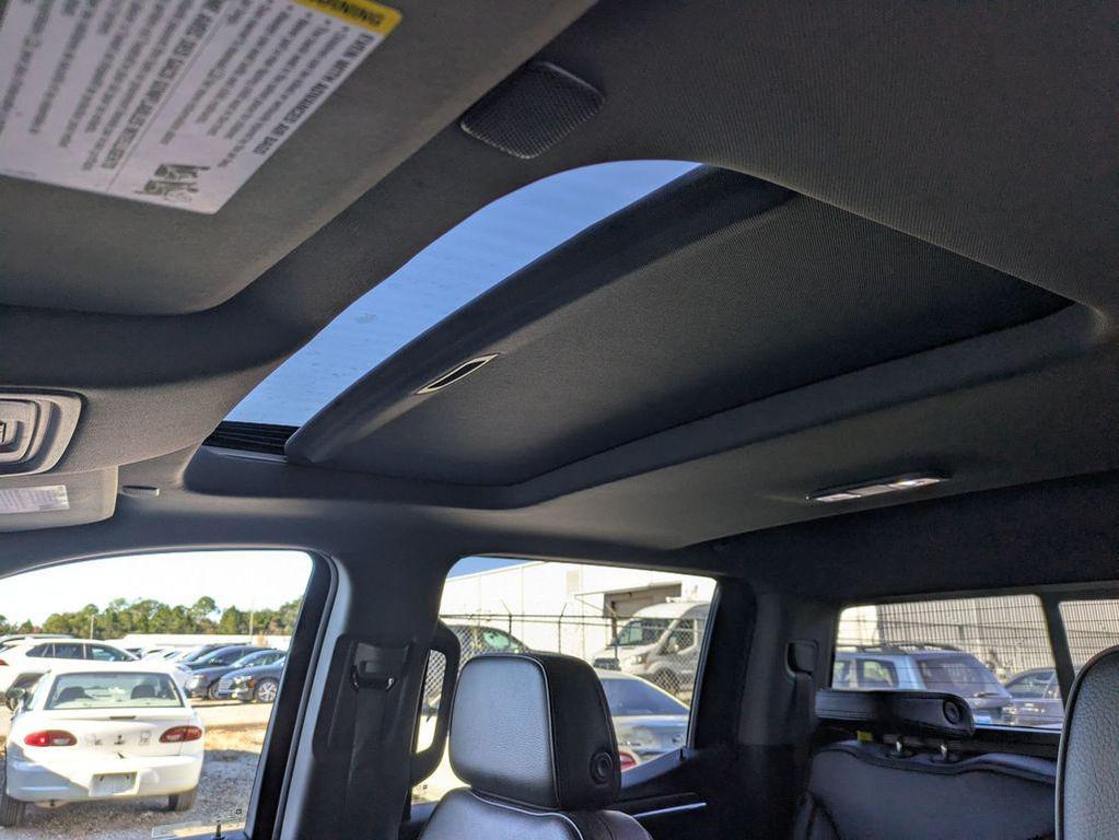 used 2024 GMC Sierra 1500 car, priced at $52,205