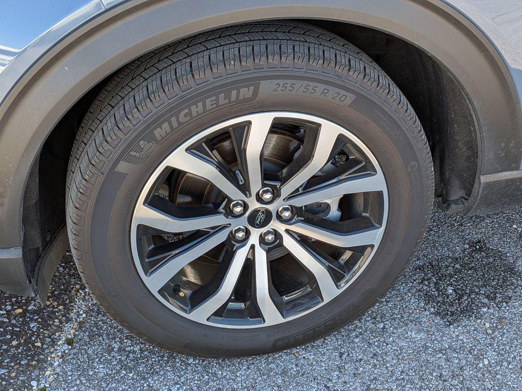 used 2025 Ford Explorer car, priced at $39,330