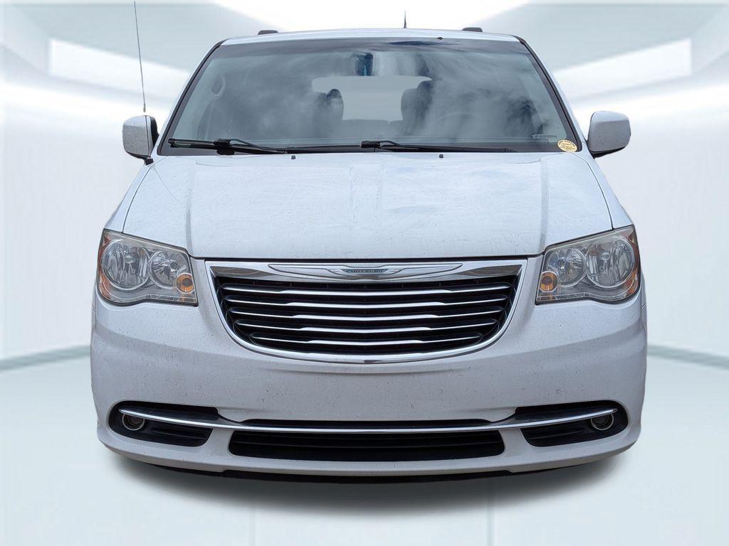 used 2015 Chrysler Town & Country car