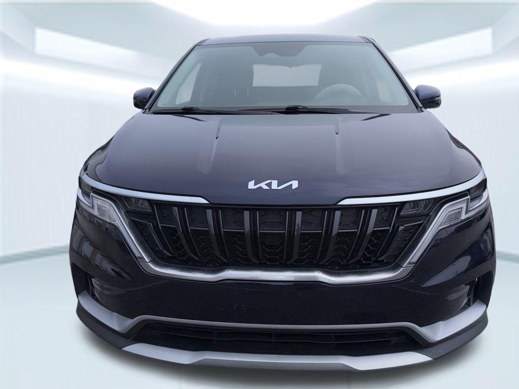 used 2024 Kia Carnival car, priced at $29,565