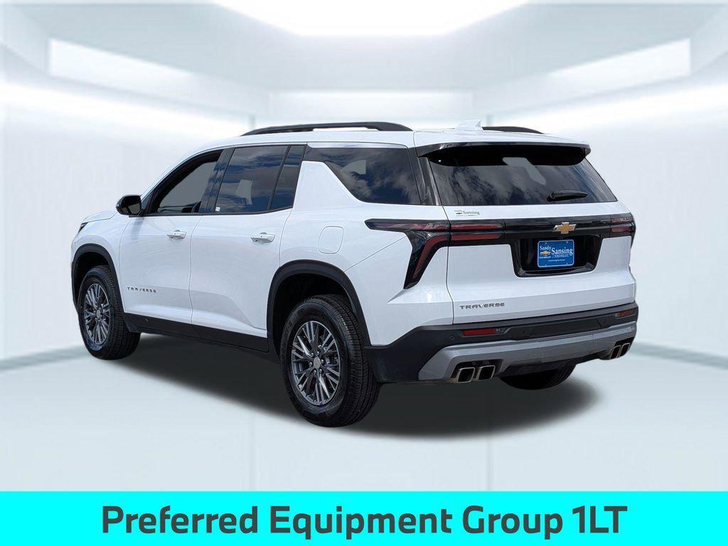 used 2025 Chevrolet Traverse car, priced at $35,650