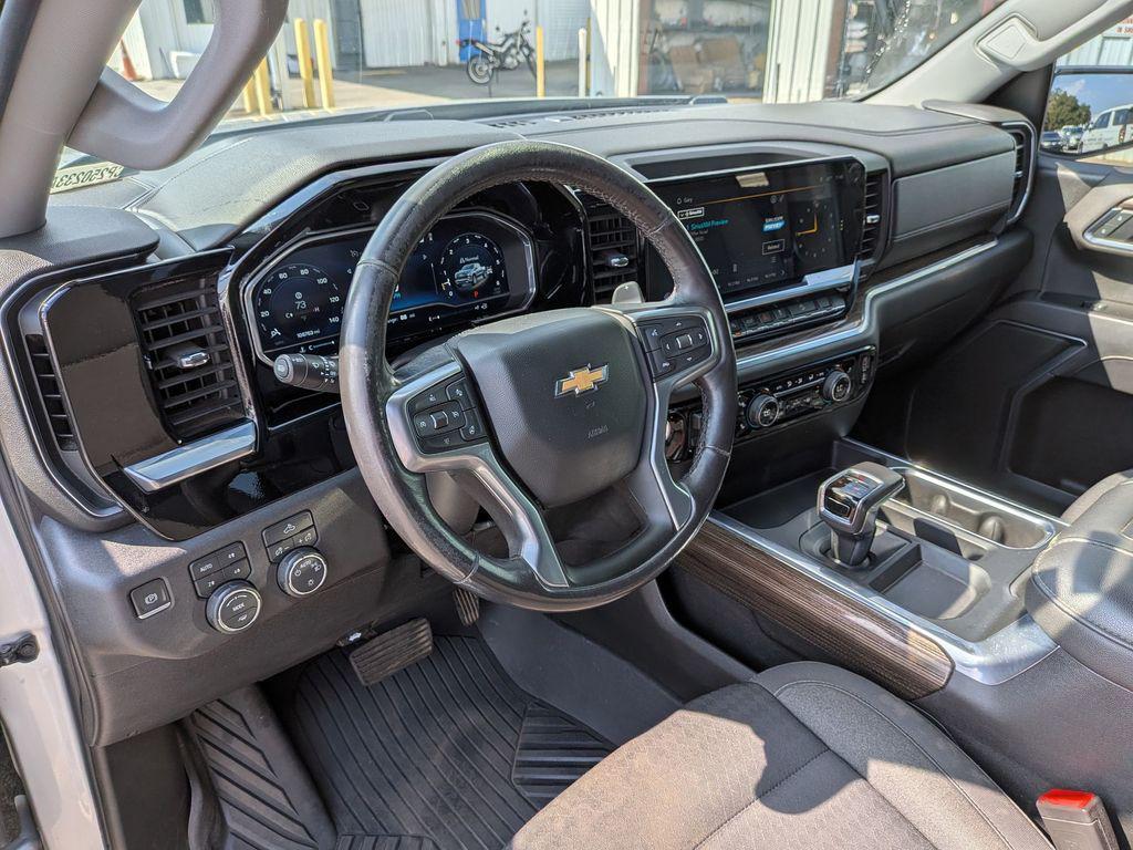 used 2022 Chevrolet Silverado 1500 car