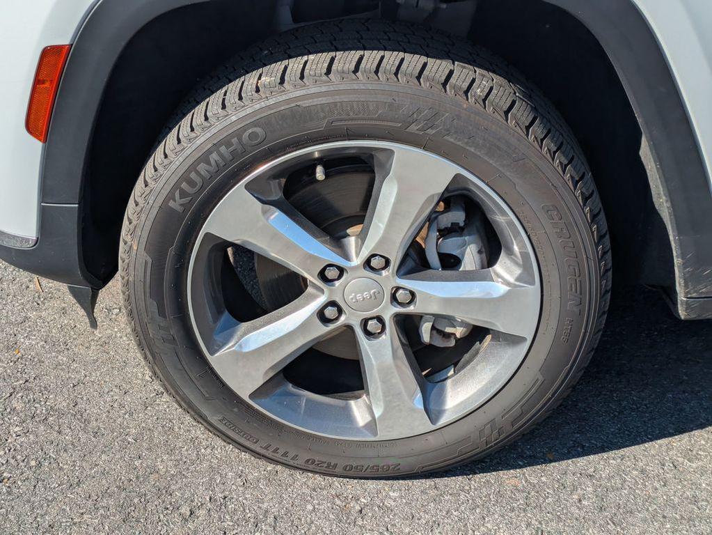 used 2022 Jeep Grand Cherokee L car, priced at $29,820