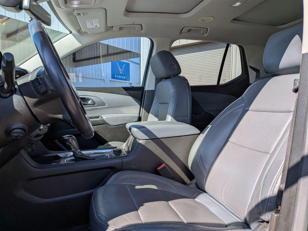 used 2019 Chevrolet Traverse car, priced at $22,295