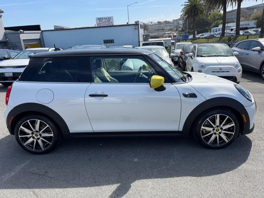 used 2023 MINI Hardtop car, priced at $23,125