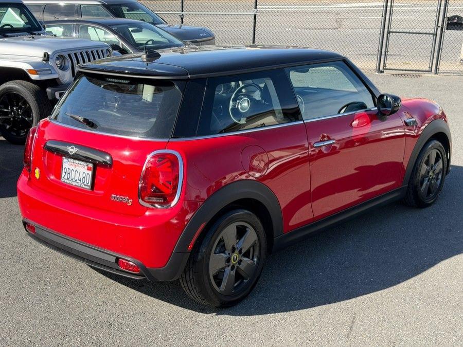 used 2022 MINI Hardtop car, priced at $18,420
