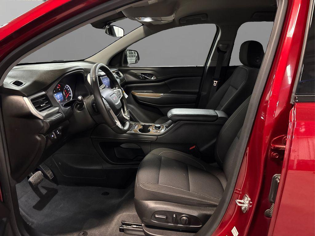 used 2023 GMC Acadia car, priced at $28,638