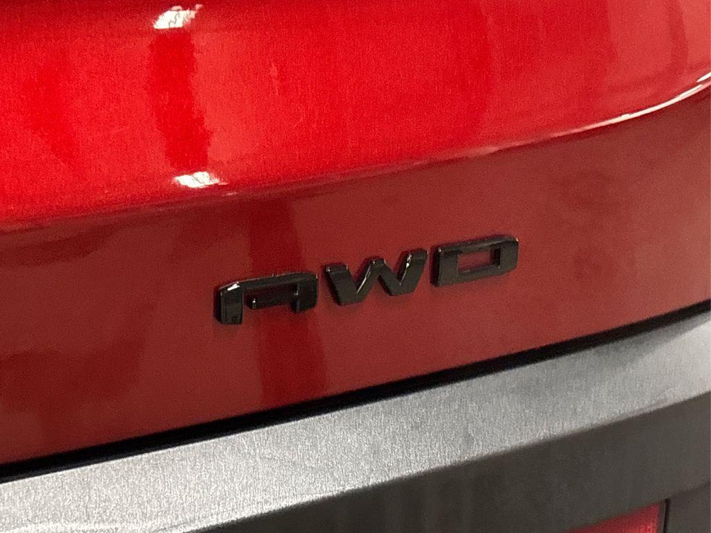 used 2023 GMC Acadia car, priced at $28,638