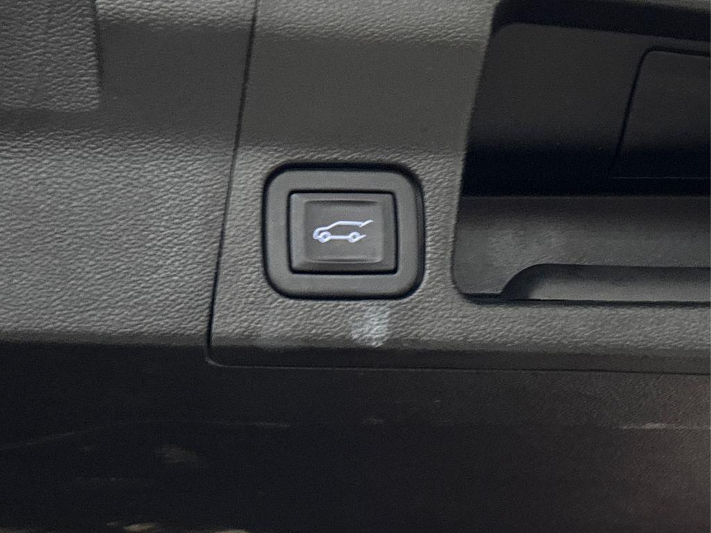 used 2023 GMC Acadia car, priced at $28,638