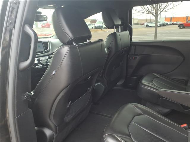 used 2023 Chrysler Pacifica car, priced at $29,400