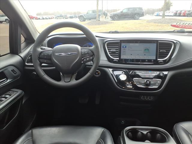 used 2023 Chrysler Pacifica car, priced at $29,400