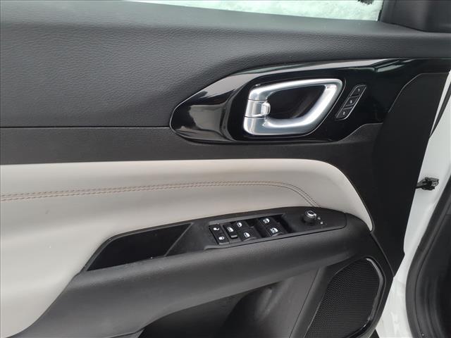 used 2025 Jeep Compass car, priced at $26,900