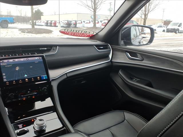 used 2024 Jeep Grand Cherokee car, priced at $33,000