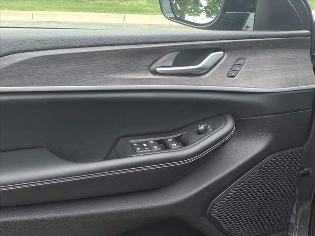 used 2023 Jeep Grand Cherokee L car, priced at $33,500