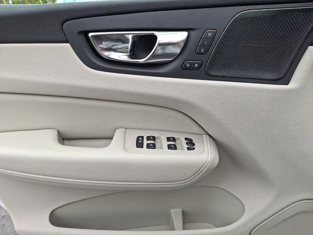 used 2021 Volvo XC60 car, priced at $27,997