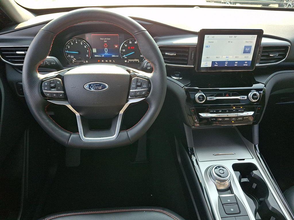 used 2024 Ford Explorer car, priced at $39,691