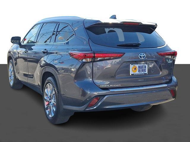 used 2023 Toyota Highlander Hybrid car, priced at $42,275