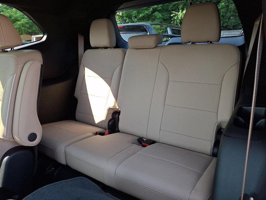 used 2025 Buick Enclave car, priced at $39,484