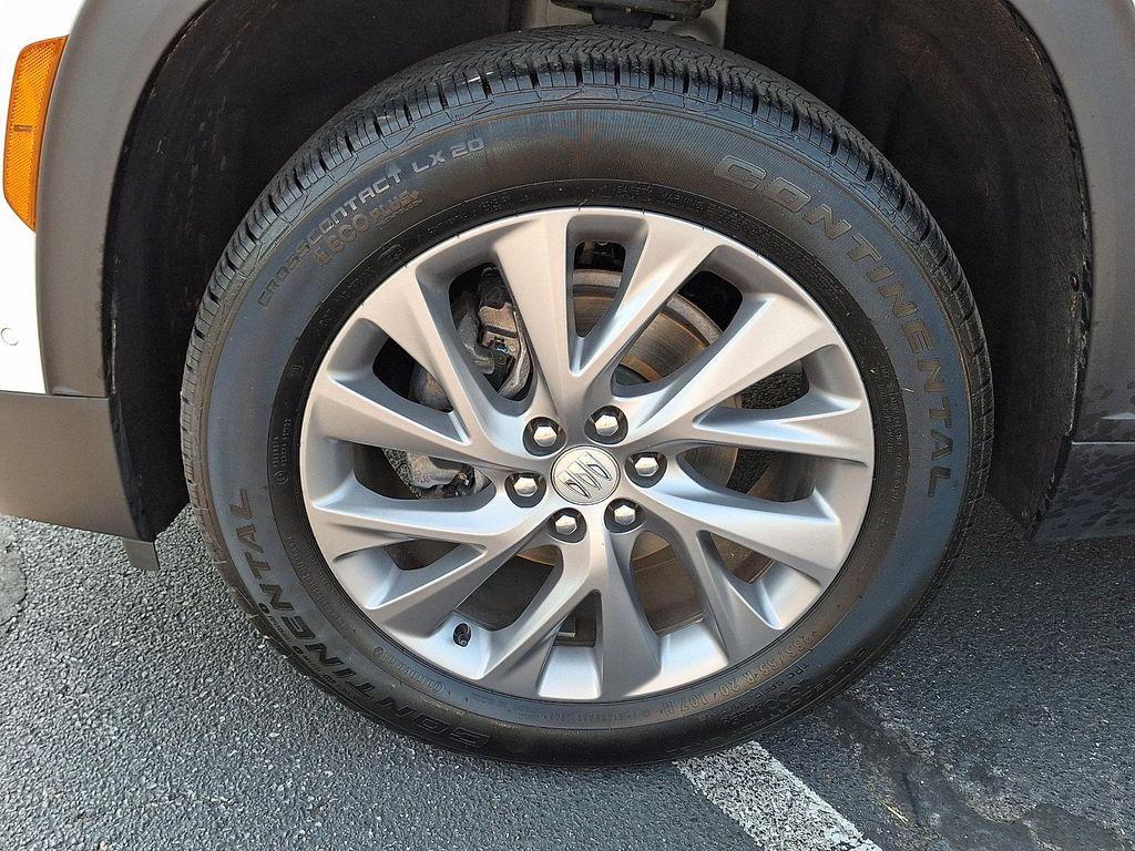 used 2025 Buick Enclave car, priced at $39,484