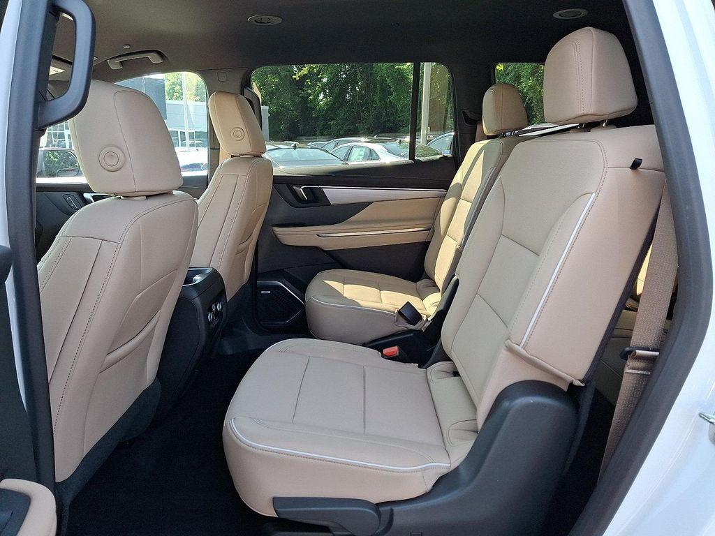 used 2025 Buick Enclave car, priced at $39,484