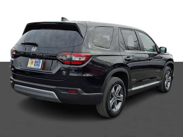 used 2023 Honda Pilot car, priced at $38,130