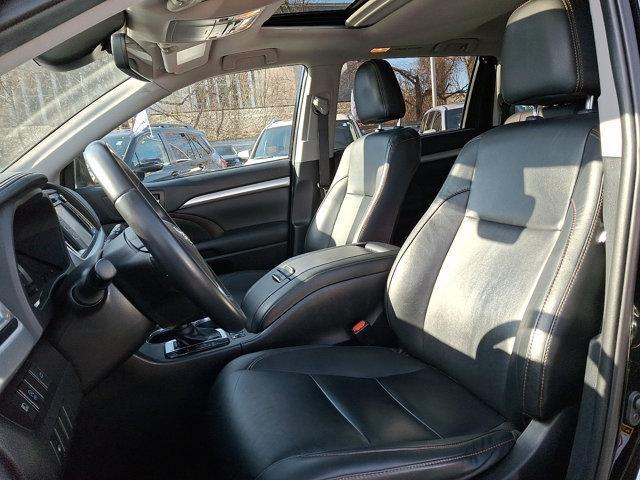 used 2019 Toyota Highlander car, priced at $28,192