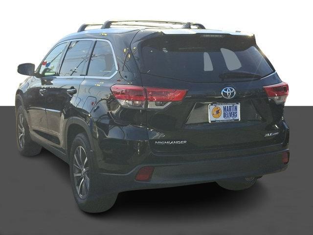 used 2019 Toyota Highlander car, priced at $28,192