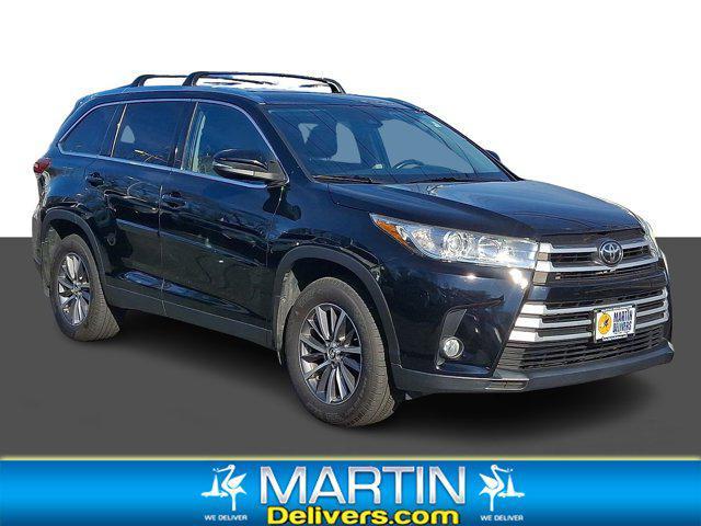 used 2019 Toyota Highlander car, priced at $28,192