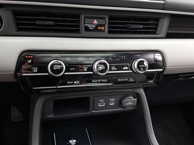 used 2023 Honda Pilot car, priced at $41,495